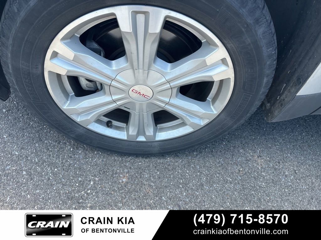 Used 2017 GMC Terrain SLE w/ Convenience Package FWD image 7