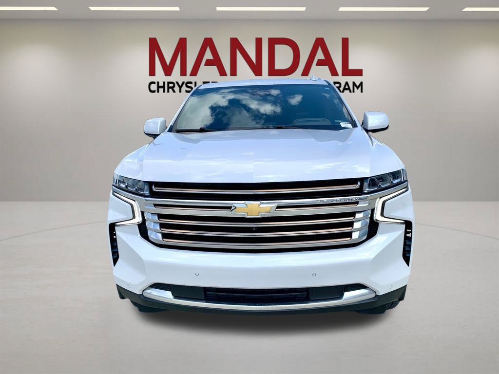 Used 2023 Chevrolet Tahoe High Country RWD image 3
