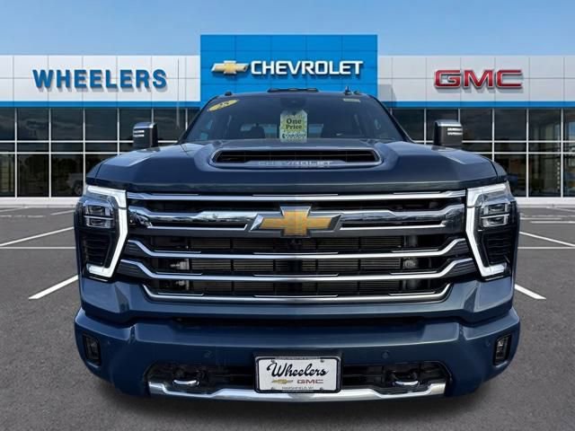 Used 2025 Chevrolet Silverado 3500 High Country w/ High Country Premium Package image 10