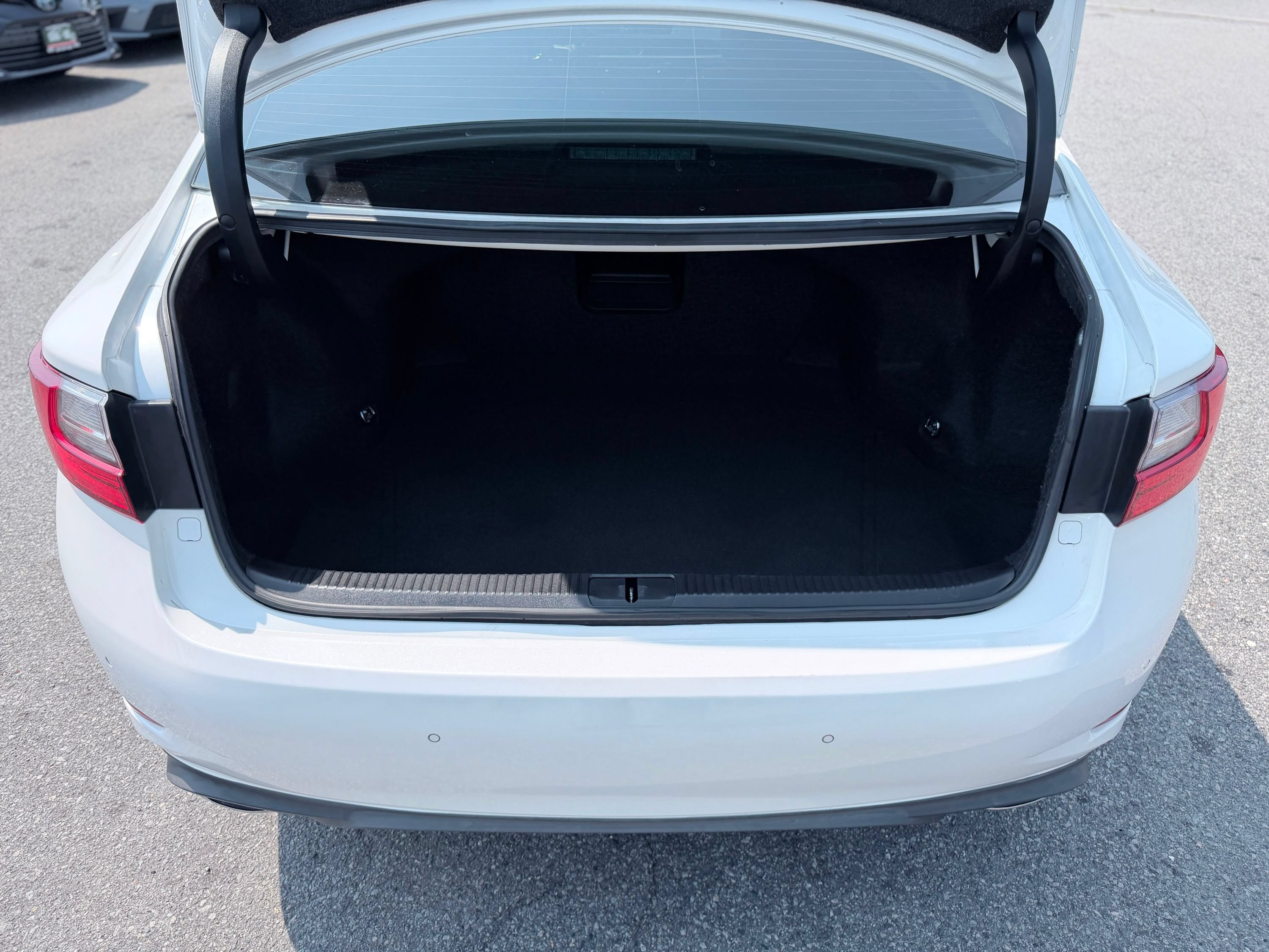 Used 2018 Lexus ES 350 w/ Premier Package FWD image 10