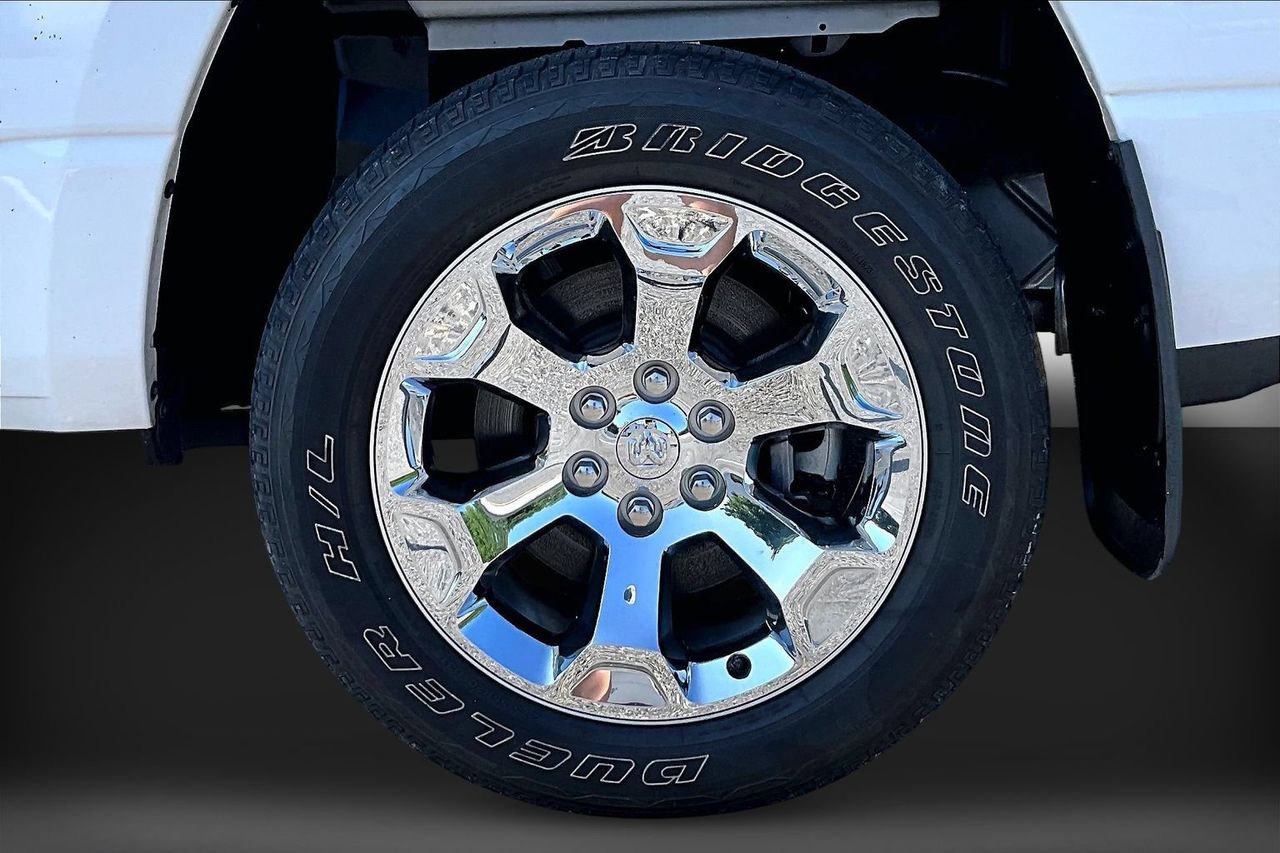 Used 2023 RAM 1500 Big Horn AWD/4WD image 34