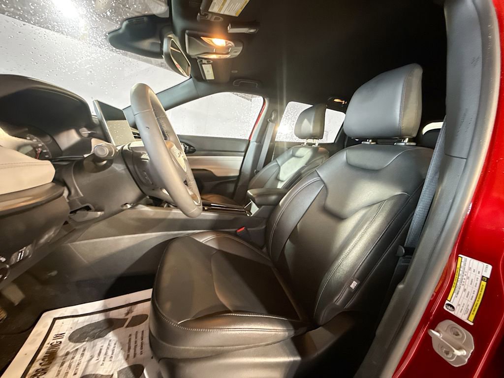 Used 2026 Jeep Compass Limited image 22