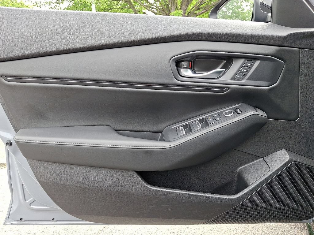 Used 2023 Honda Accord Sport image 12