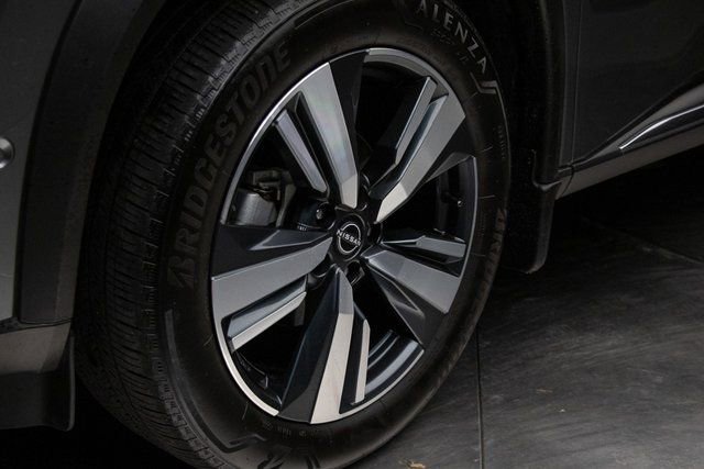 Used 2023 Nissan Rogue SL w/ SL Premium Package image 7
