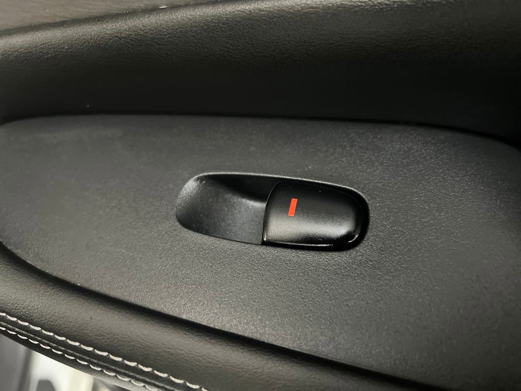 Used 2024 Nissan Murano SV image 20