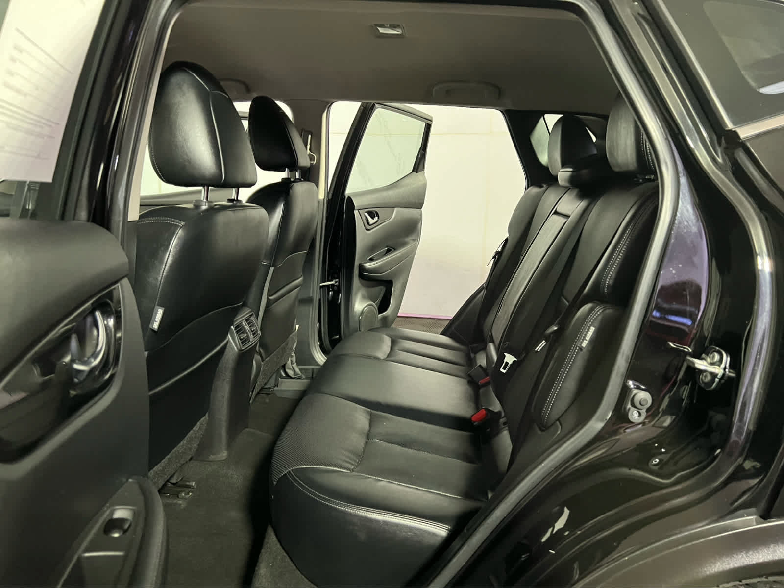 Certified 2022 Nissan Rogue Sport SL AWD/4WD image 22