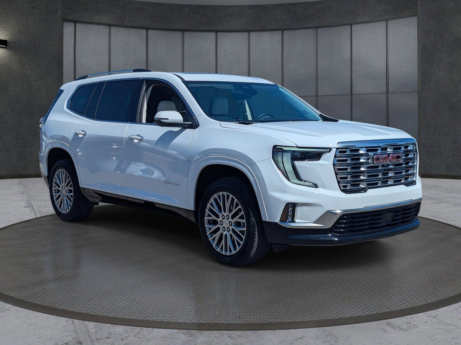 Used 2026 GMC Acadia Denali image 8