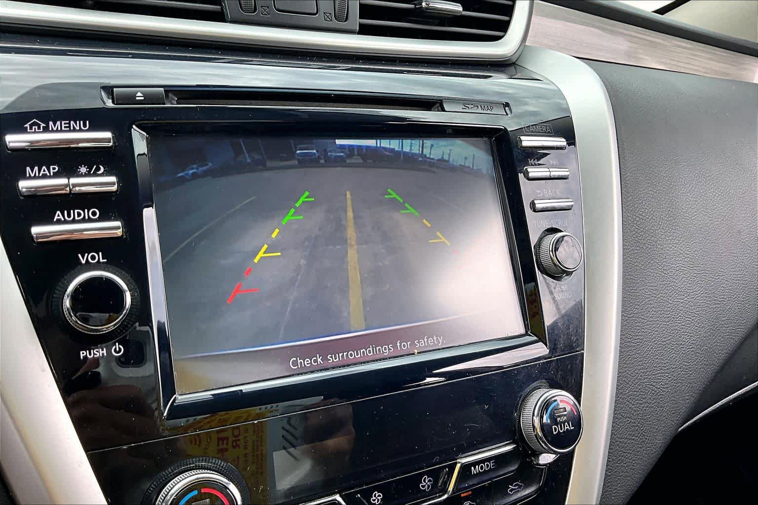 Used 2017 Nissan Murano SV image 26