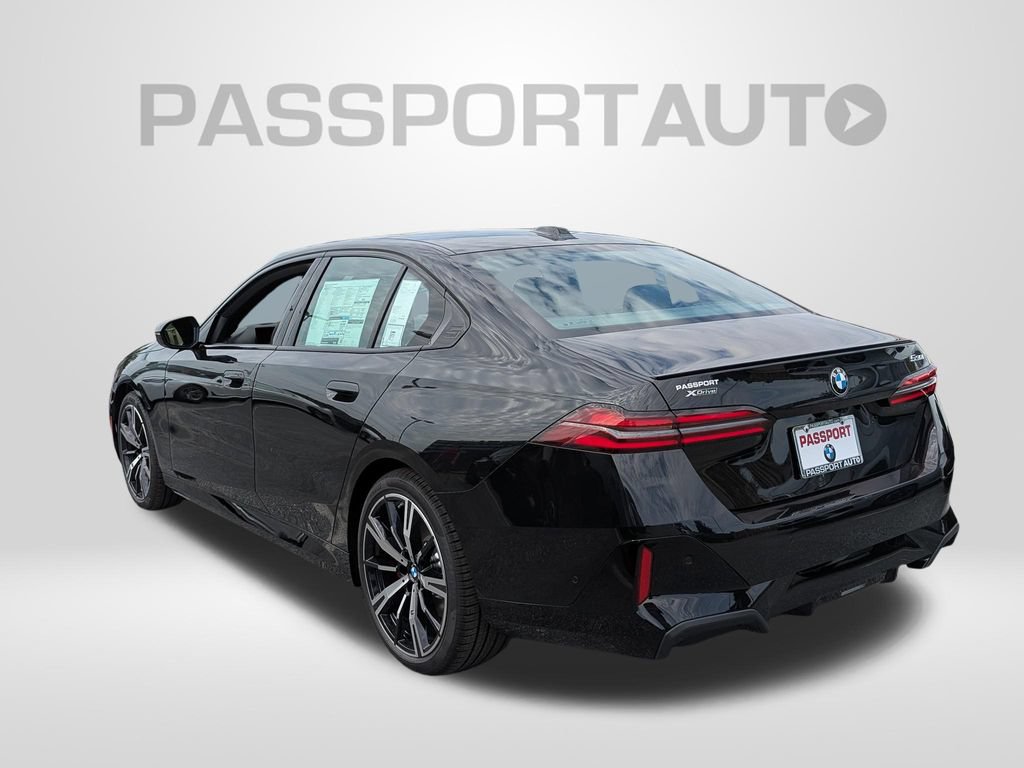 New 2027 BMW 530i xDrive AWD/4WD image 3