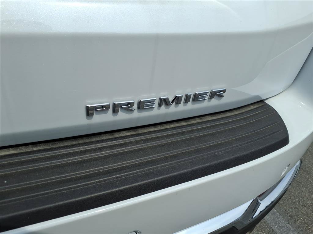 New 2026 Chevrolet Suburban Premier w/ Sun And Tow Package RWD image 33