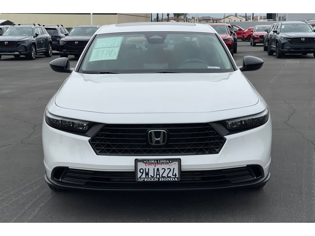 Certified 2025 Honda Accord SE image 9