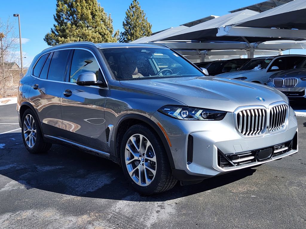 New 2026 BMW X5 xDrive50e w/ Executive Package image 5