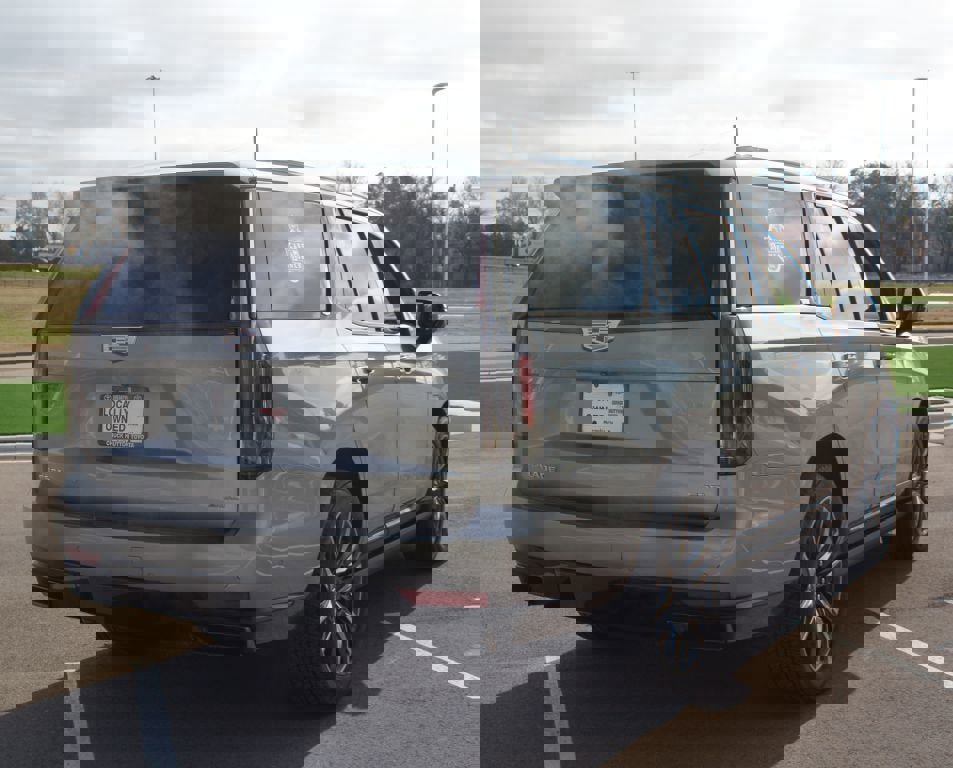 Used 2024 Cadillac Escalade Sport w/ Touring Package image 23