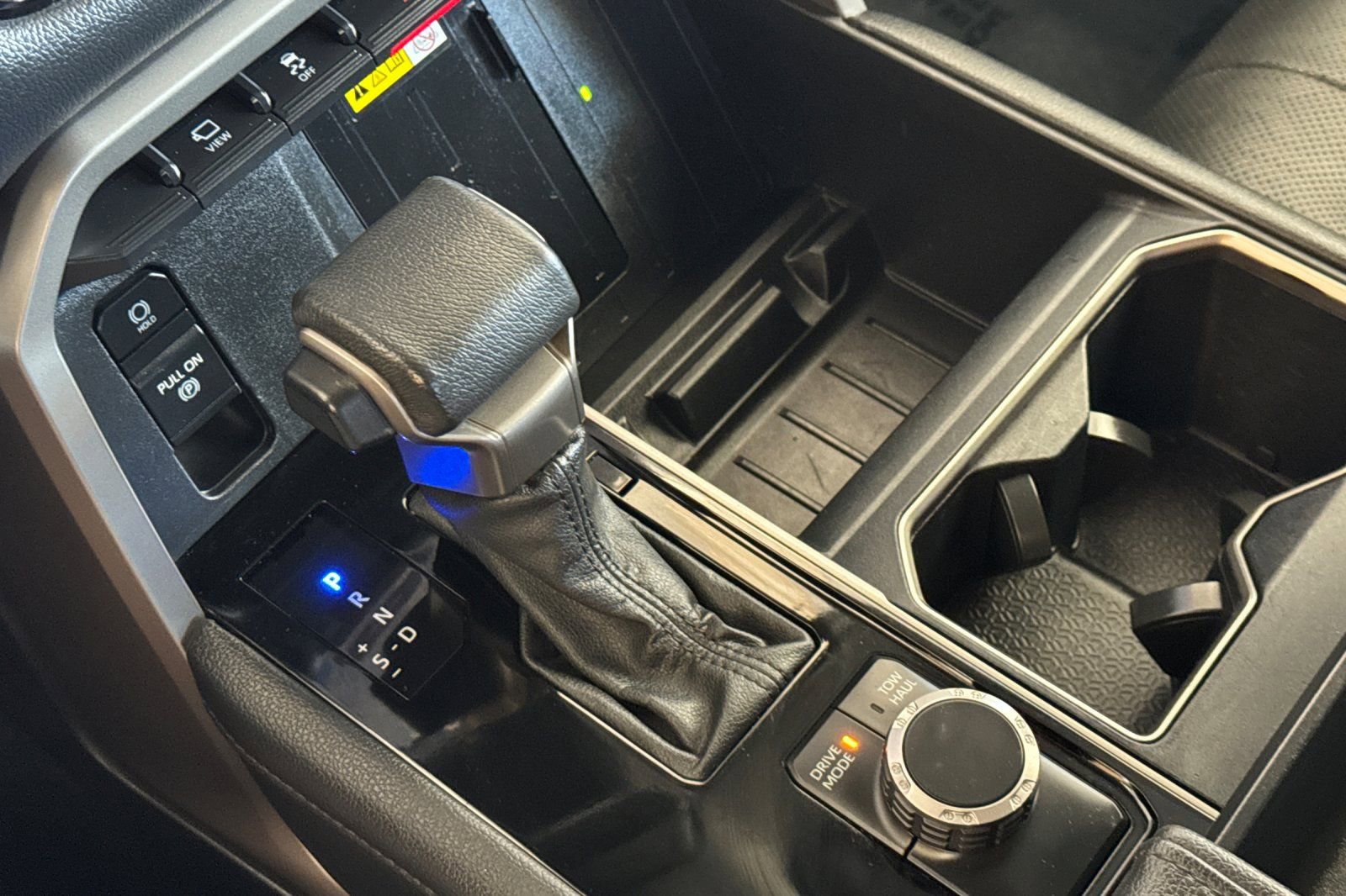 Used 2023 Toyota Tundra Limited image 19