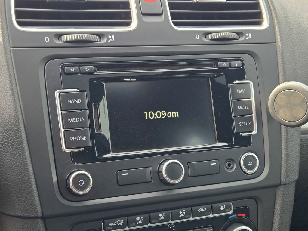 Used 2013 Volkswagen Golf R 4-Door image 34