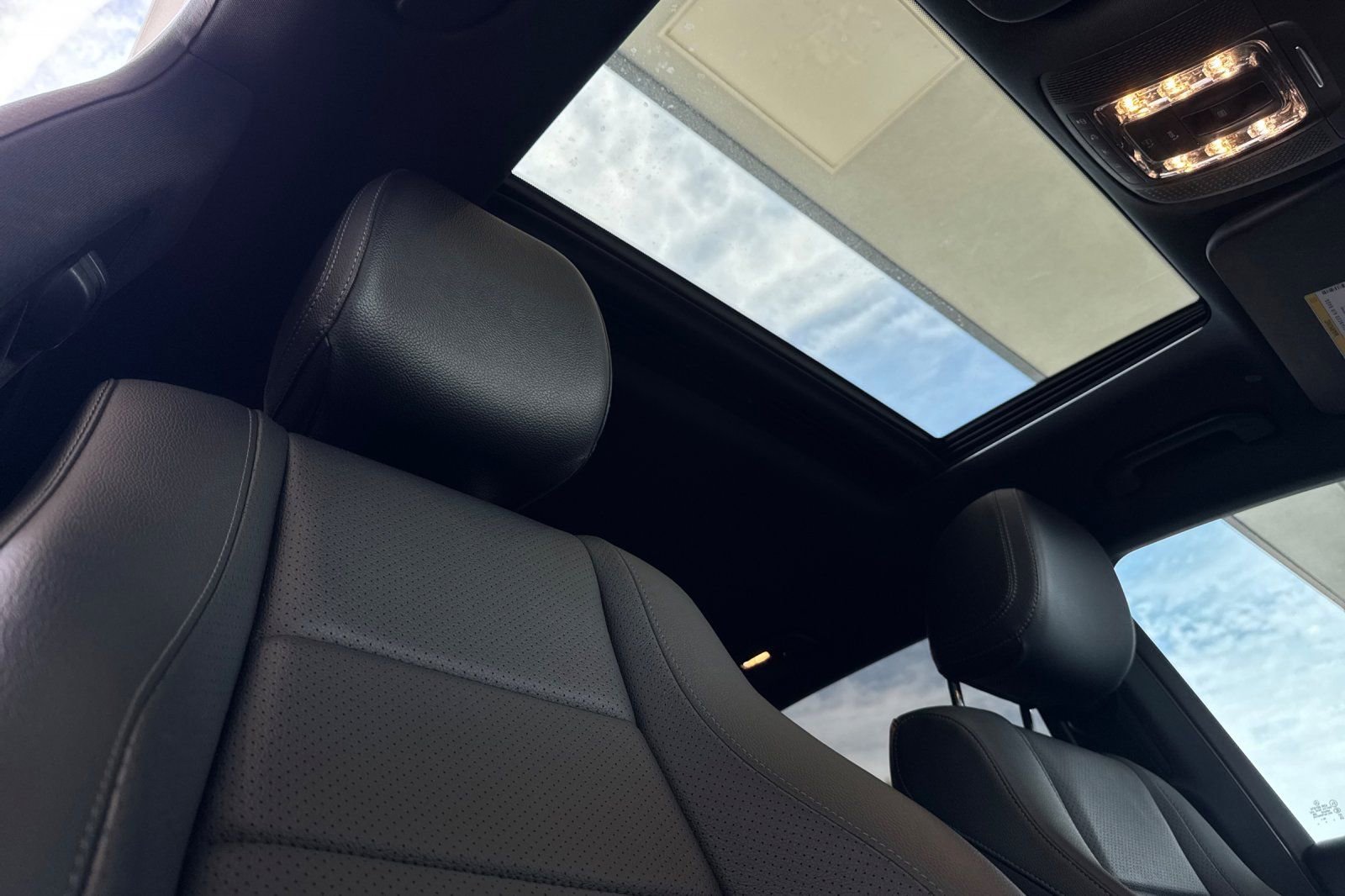 Used 2021 Mercedes-Benz GLE 350 GLE 350 image 16