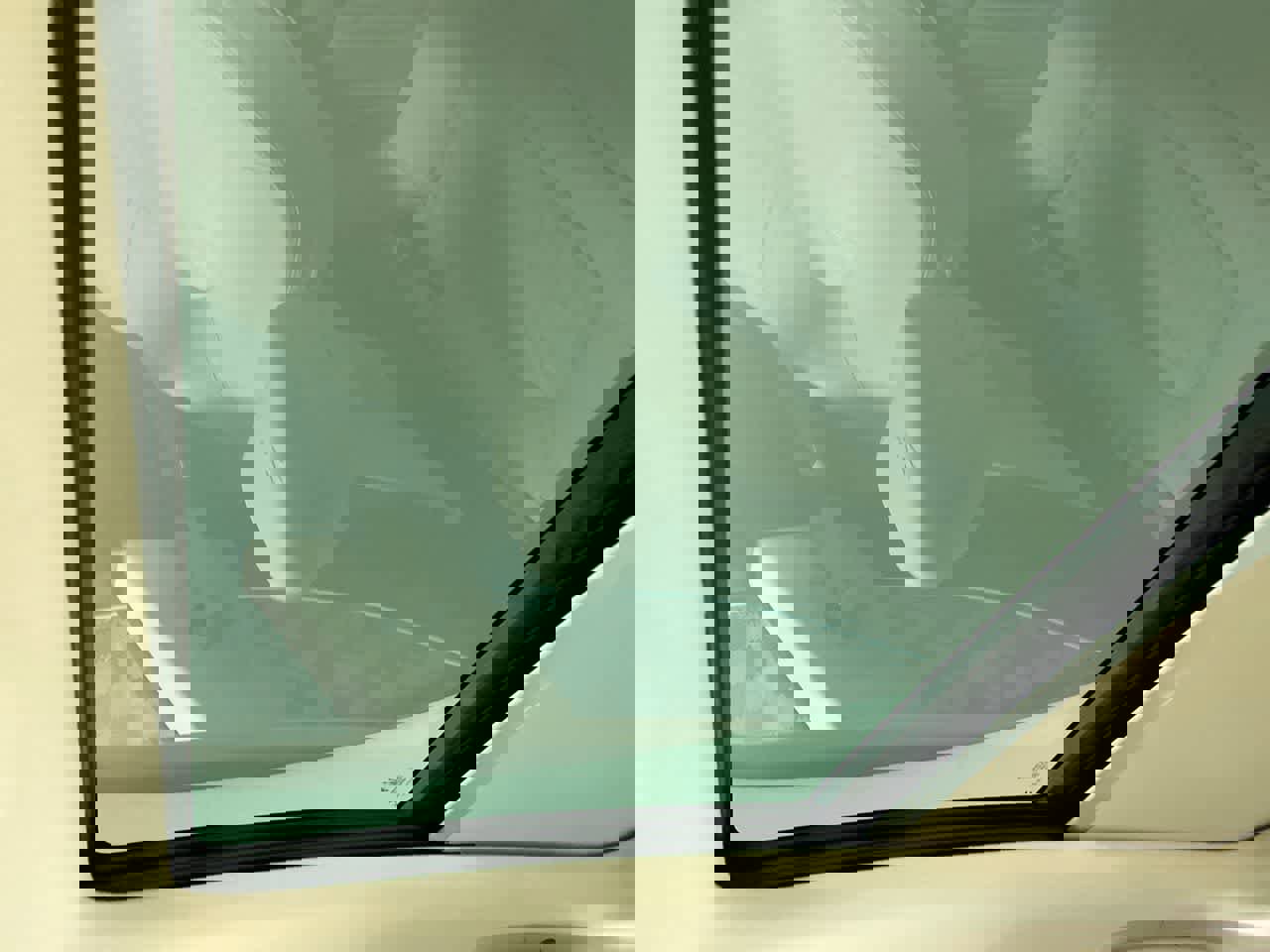 Used 2020 Maserati Levante GranLusso image 31