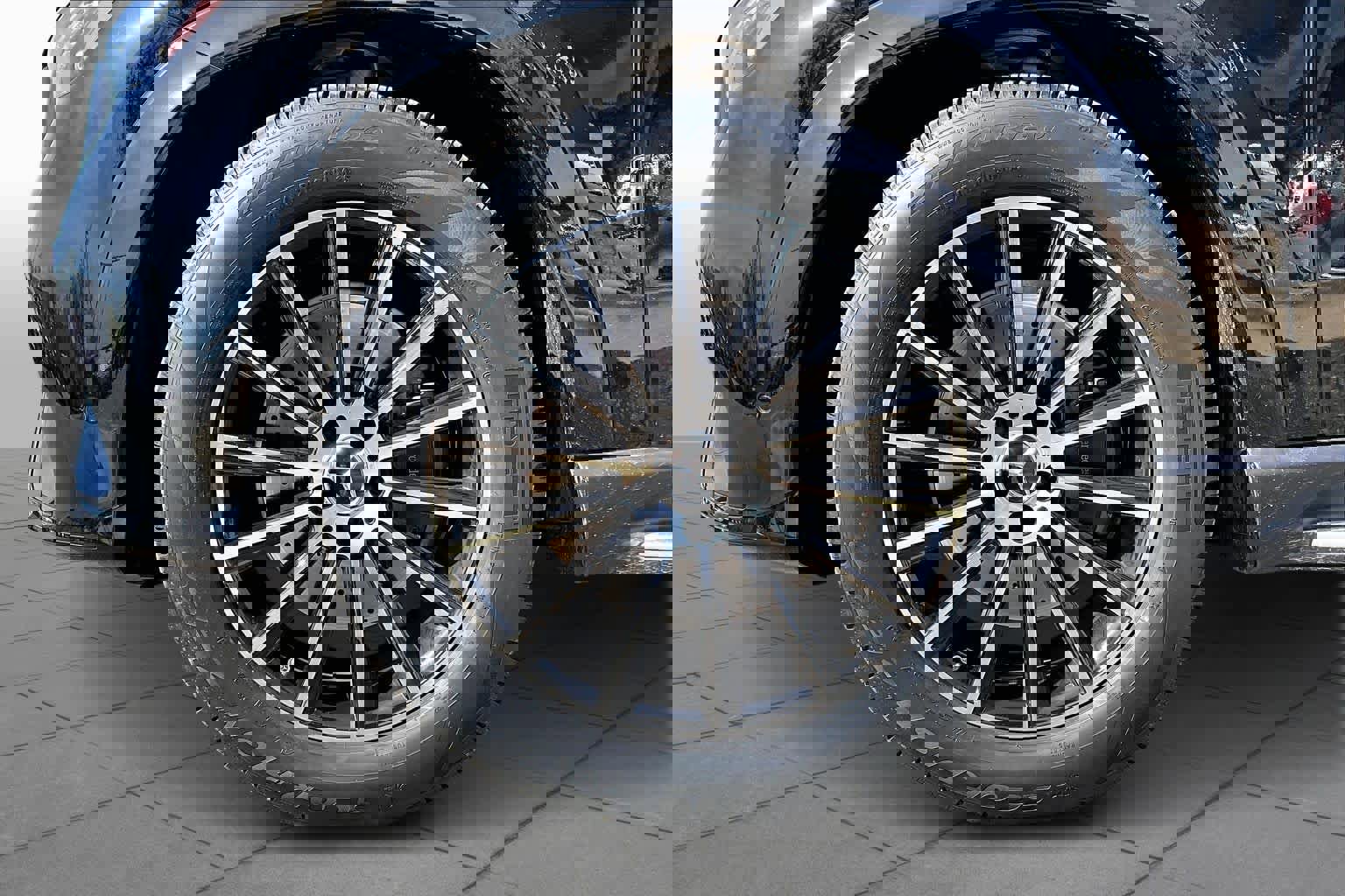 Certified 2024 Mercedes-Benz GLE 580 4MATIC image 11