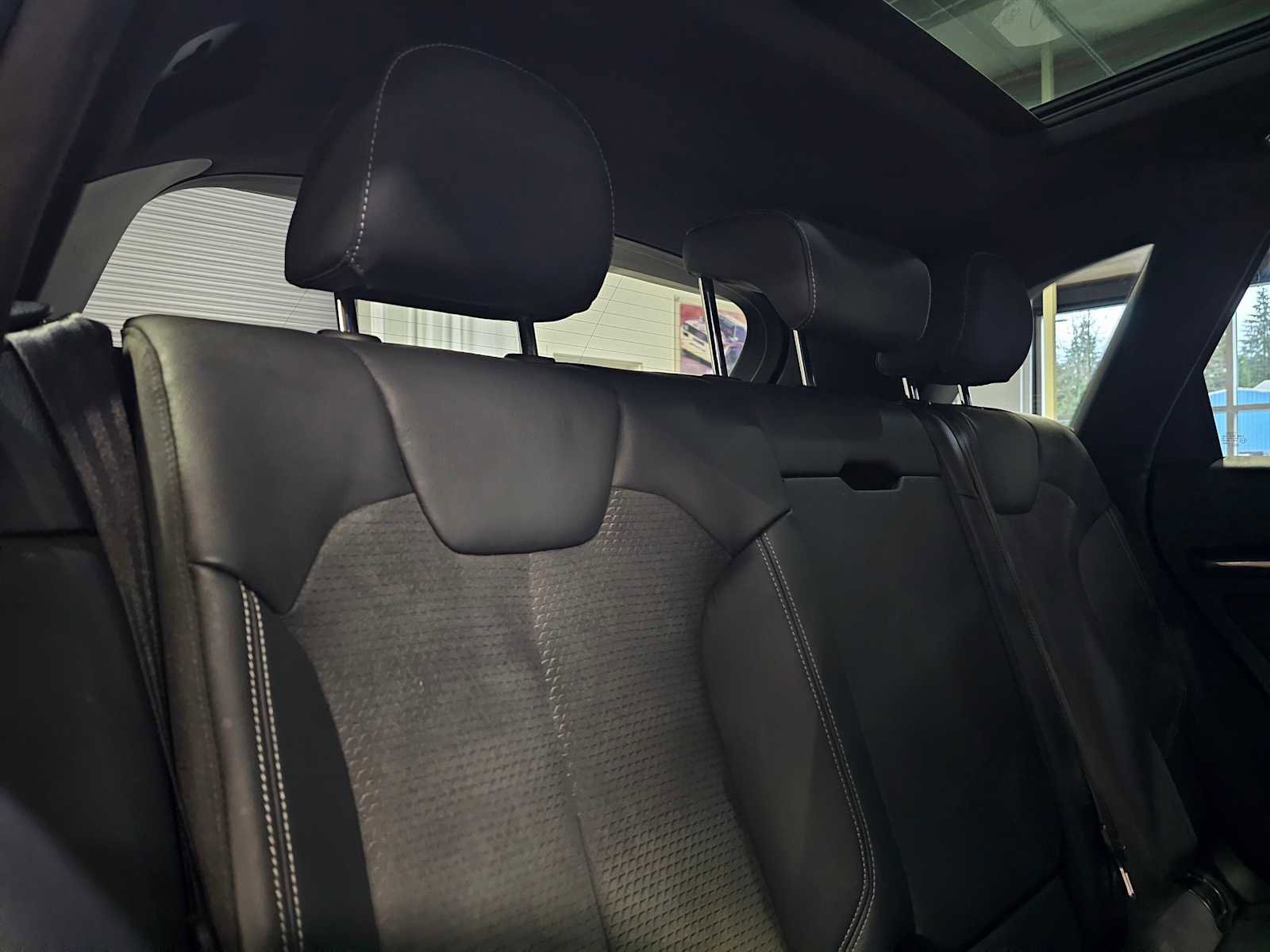 Used 2023 Audi SQ5 Premium w/ Convenience Package image 13