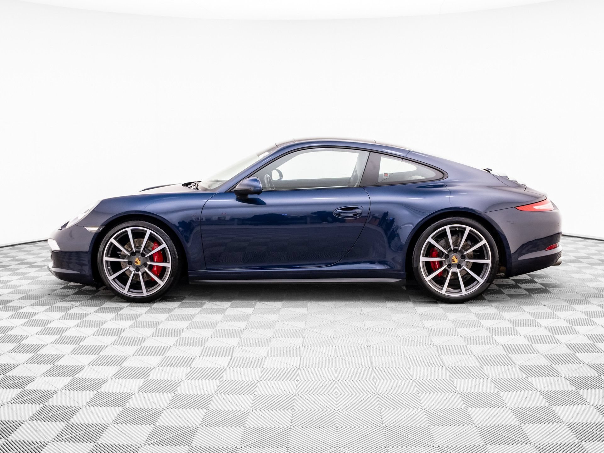 Used 2015 Porsche 911 Carrera 4S AWD/4WD video 2
