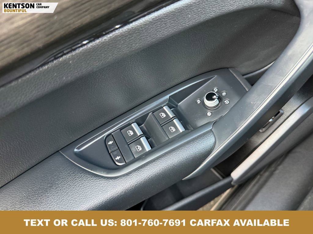 Used 2020 Audi Q5 2.0T Premium AWD/4WD image 21