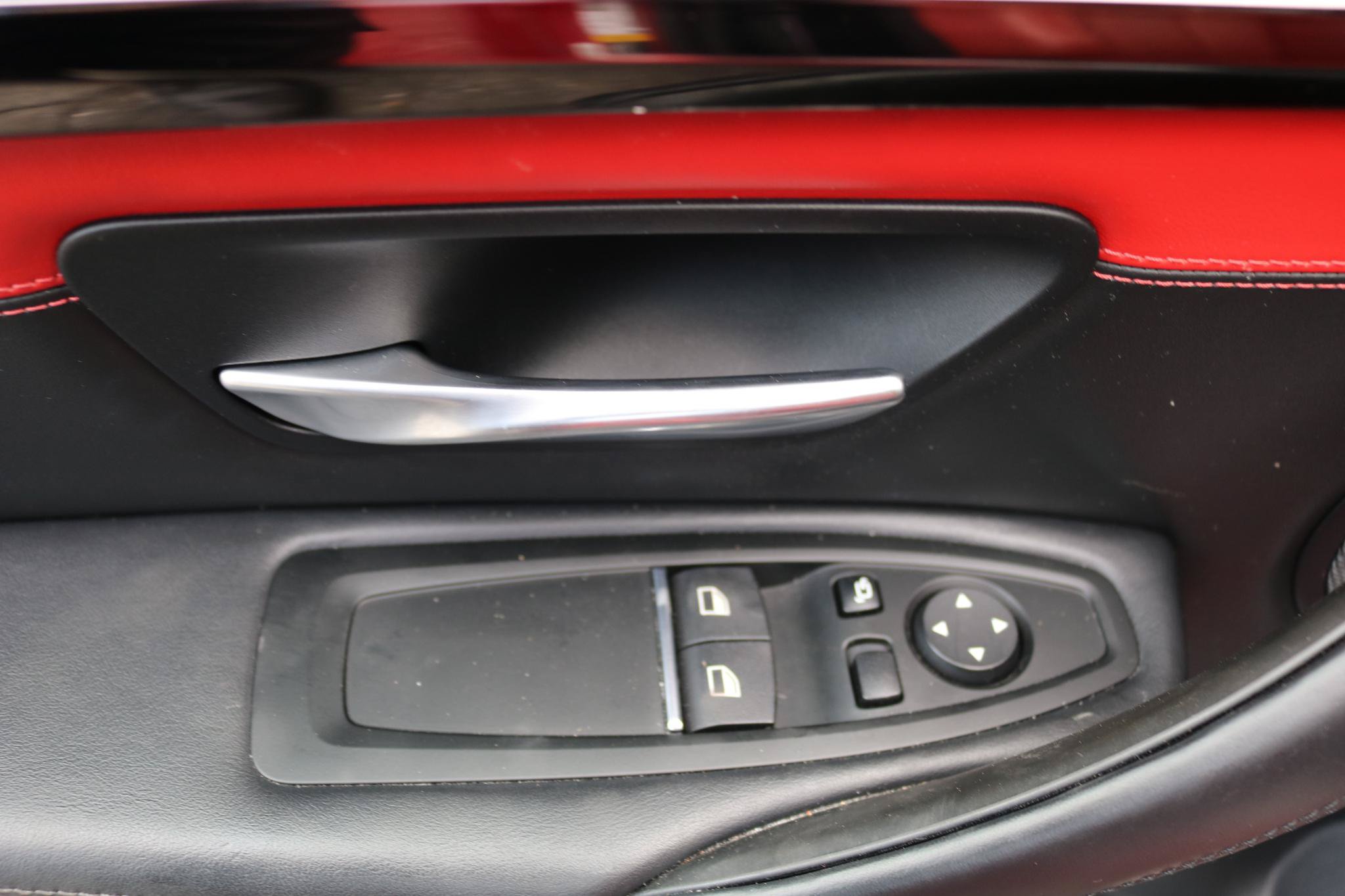 Used 2020 BMW M4 Coupe w/ Competition Package RWD image 14