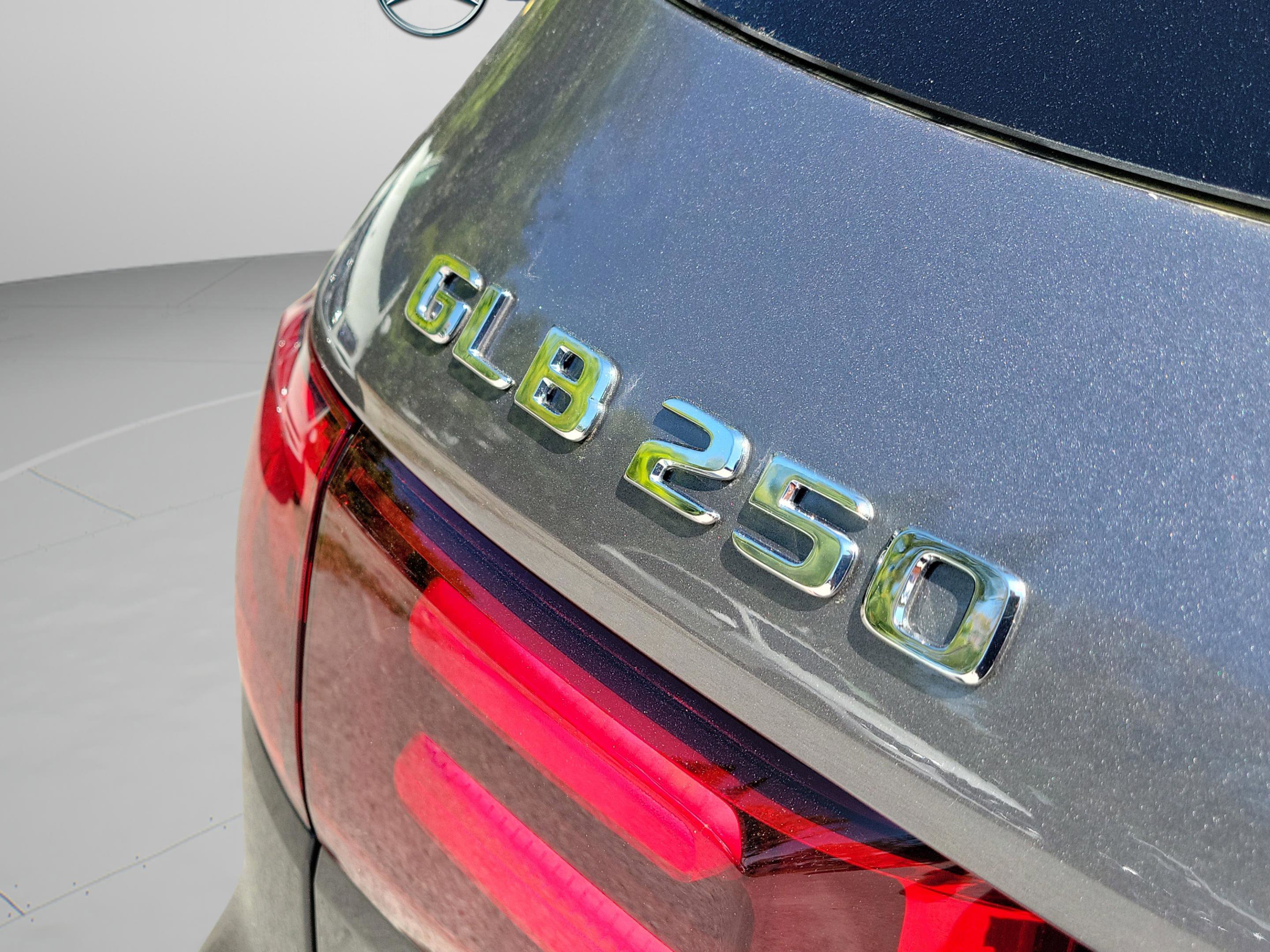 Certified 2026 Mercedes-Benz GLB 250 GLB 250 image 6