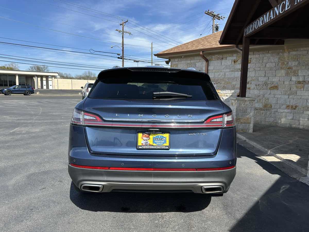 Used 2019 Lincoln Nautilus Reserve w/ Driver Assistance Package image 3