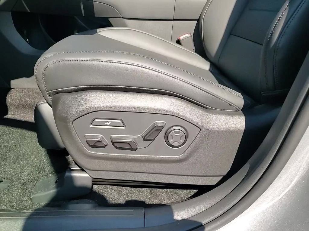 New 2026 Hyundai Santa Fe Calligraphy image 14