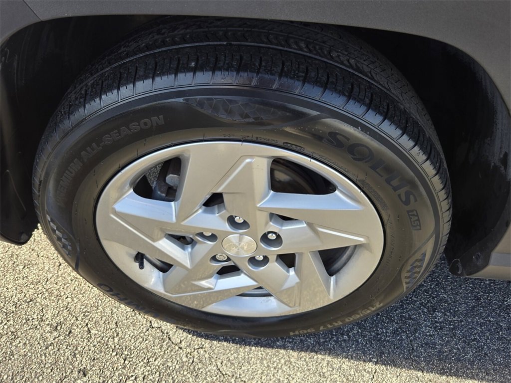 Certified 2024 Hyundai Kona SE image 10