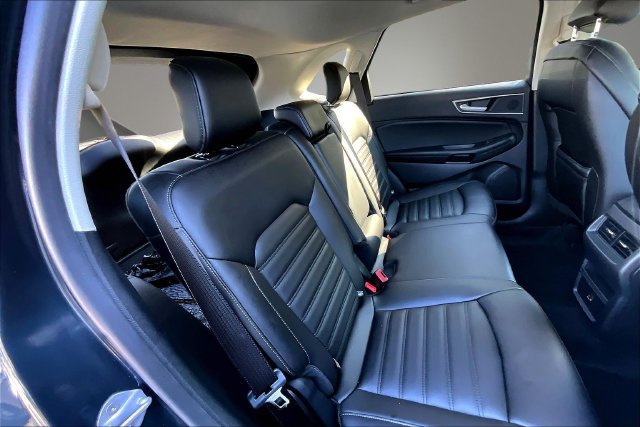Used 2022 Ford Edge SEL AWD/4WD image 25