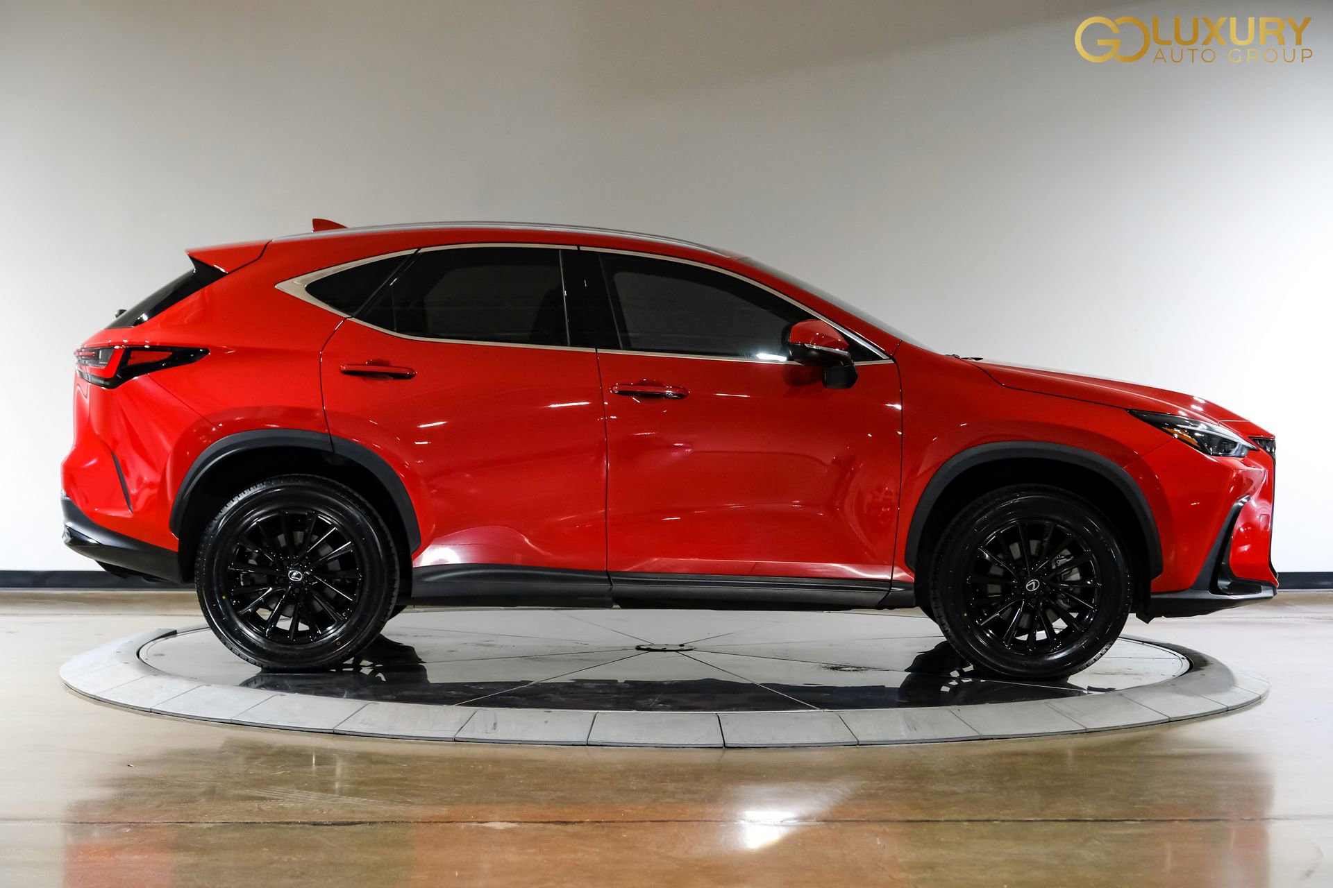 Used 2024 Lexus NX 250 250 Premium w/ Towing Package (2000 Lbs) image 9