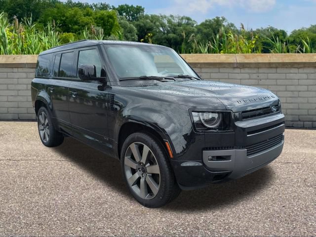 New 2026 Land Rover Defender 130 V8 AWD/4WD image 3