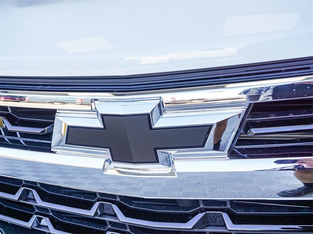 New 2026 Chevrolet Silverado 1500 LT w/ LPO, Dark Essentials Package image 4