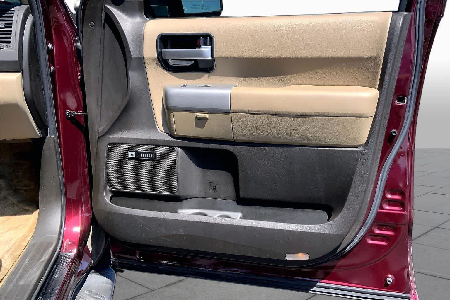 Used 2008 Toyota Sequoia Limited RWD image 22