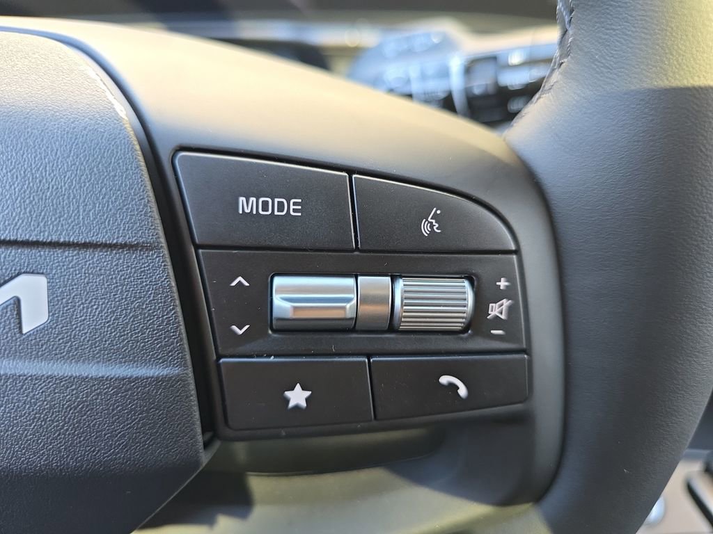 New 2026 Kia Sportage EX w/ EX Panorama Roof Package image 32