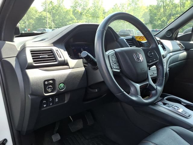 Used 2022 Honda Passport TrailSport image 14