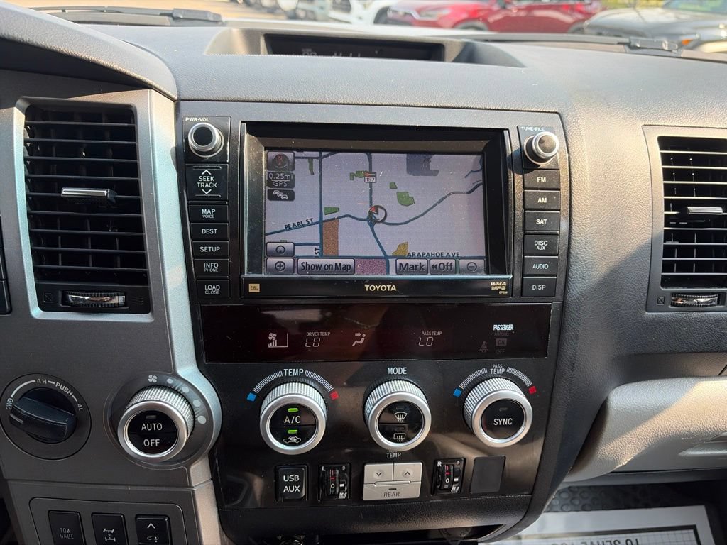 Used 2012 Toyota Sequoia Platinum AWD/4WD image 30