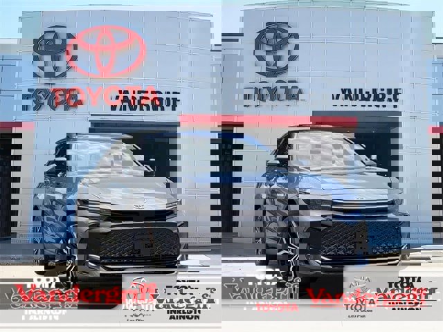 Used 2024 Toyota Crown Limited