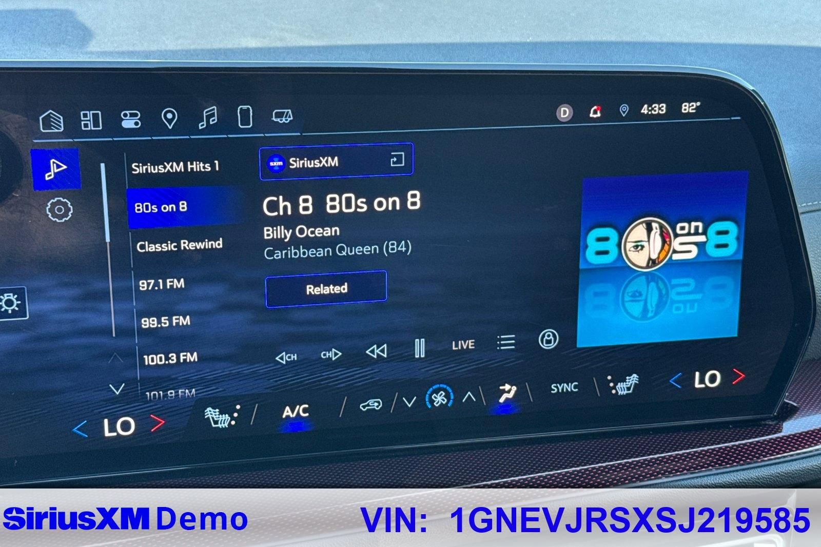 Used 2025 Chevrolet Traverse Z71 image 51