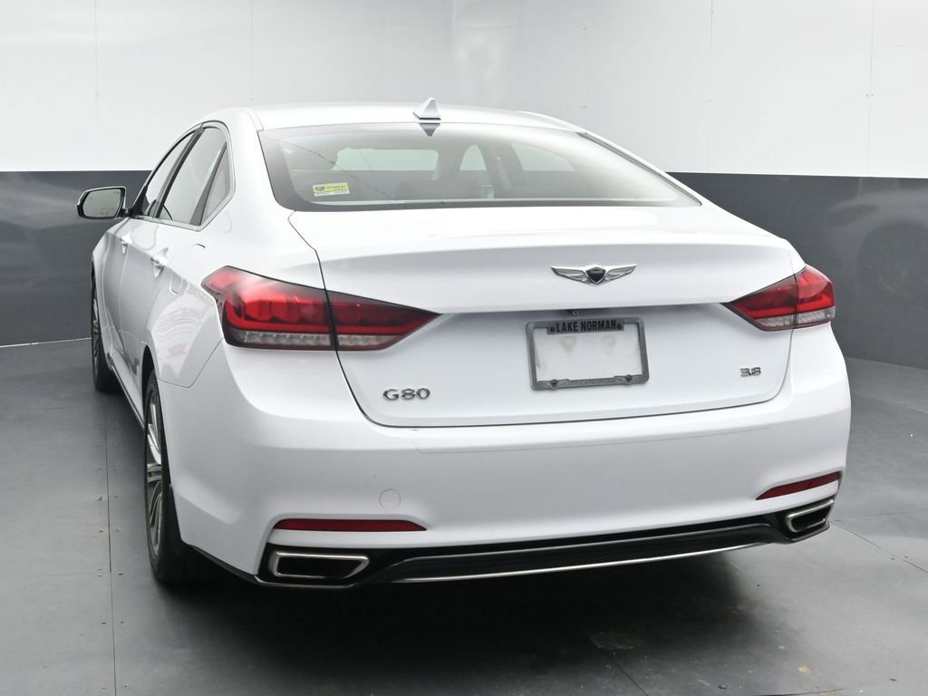 Used 2018 Genesis G80 3.8 RWD image 6