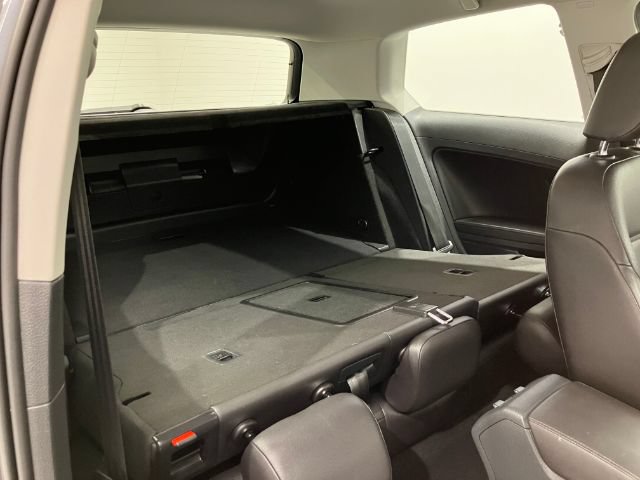 Used 2015 Volkswagen Golf S FWD image 41