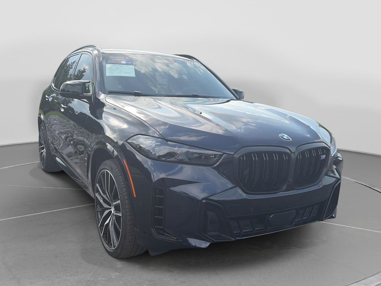 Certified 2025 BMW X5 M60i AWD/4WD image 7