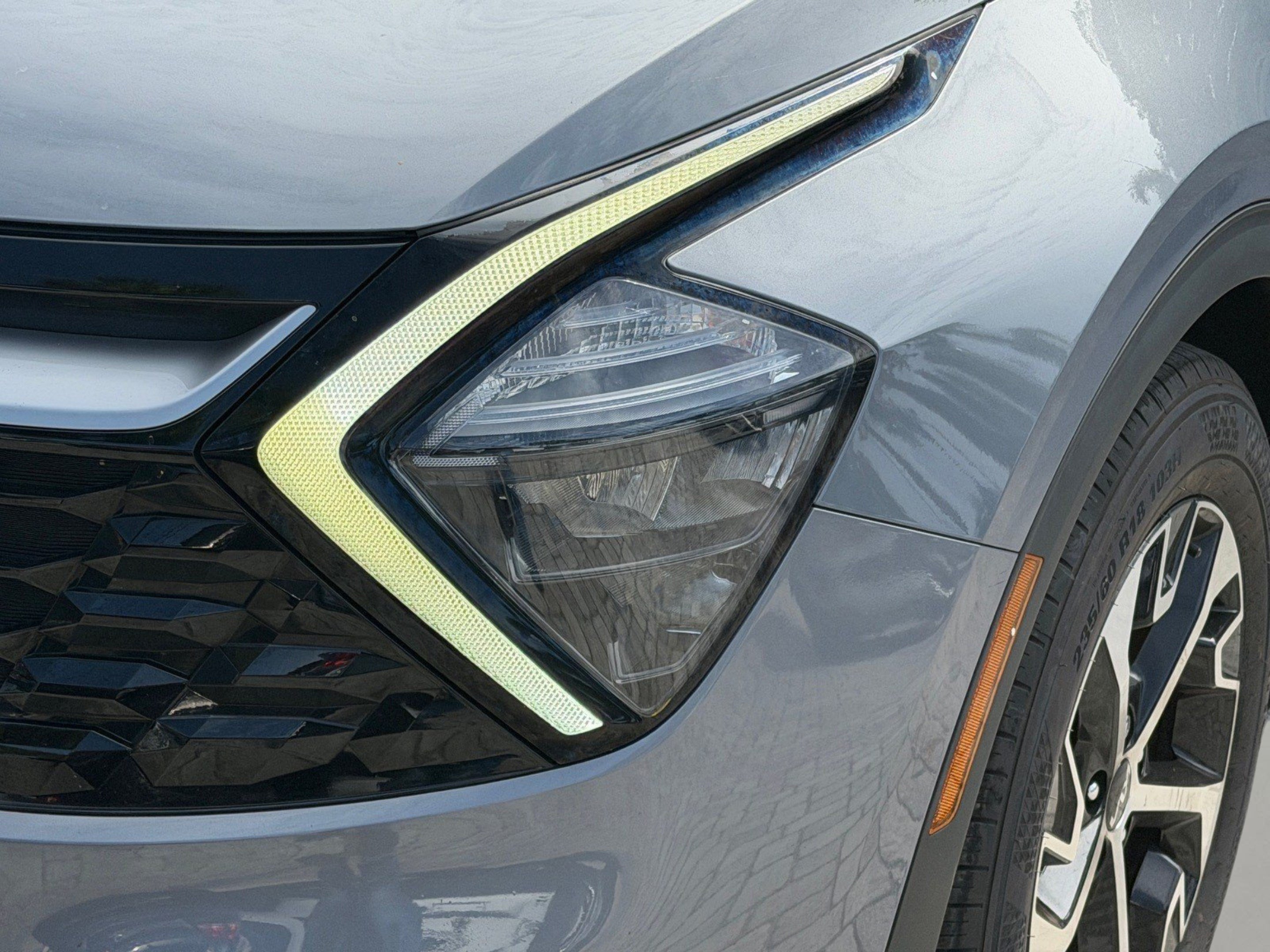 Certified 2023 Kia Sportage EX FWD image 34