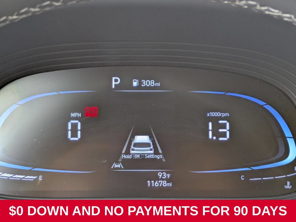 Used 2025 Hyundai Venue SEL FWD image 16