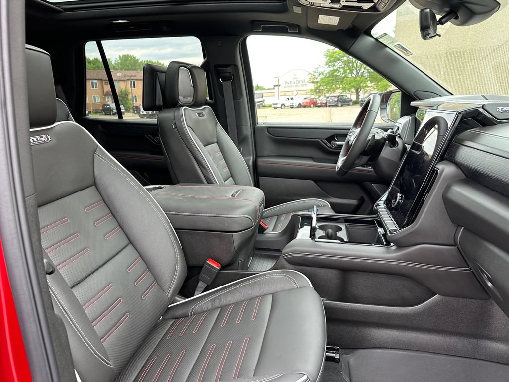 New 2026 GMC Yukon AT4 Ultimate w/ LPO, Floor Liner Package AWD/4WD image 53