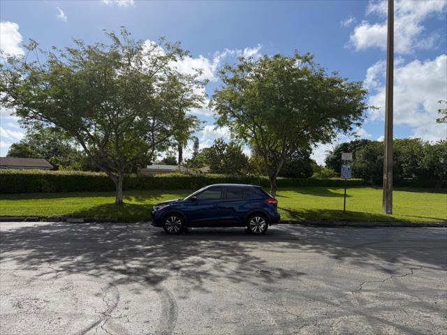 Used 2018 Nissan Kicks SV w/ Exterior Electronics Package image 7