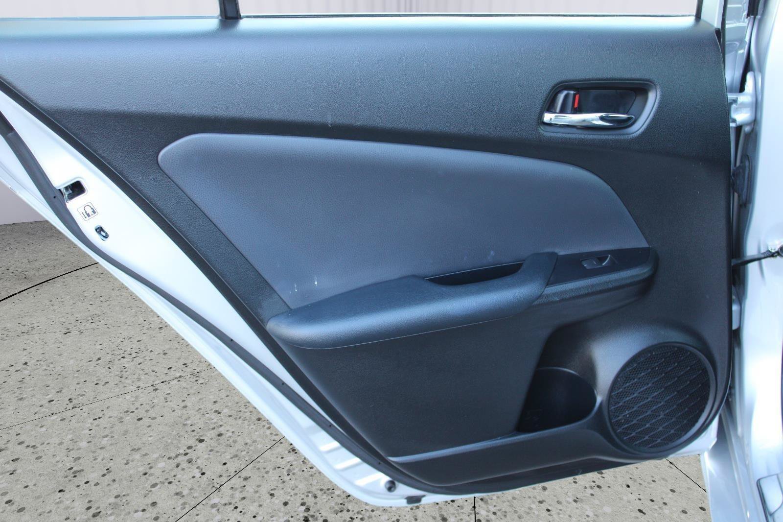 Used 2020 Toyota Prius Prime XLE FWD image 42