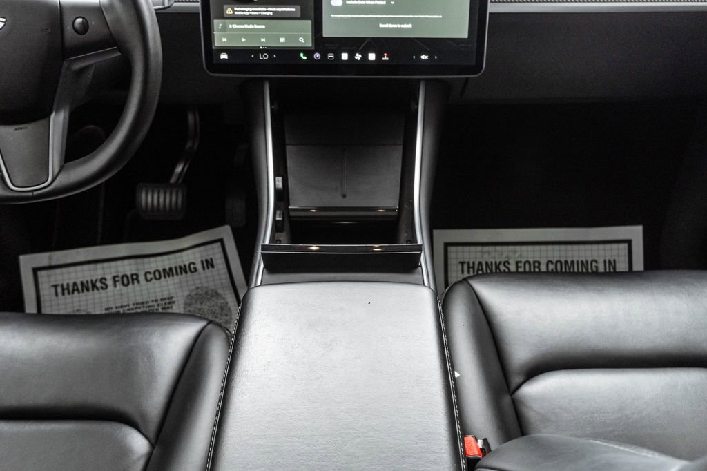 Used 2020 Tesla Model Y Long Range image 11