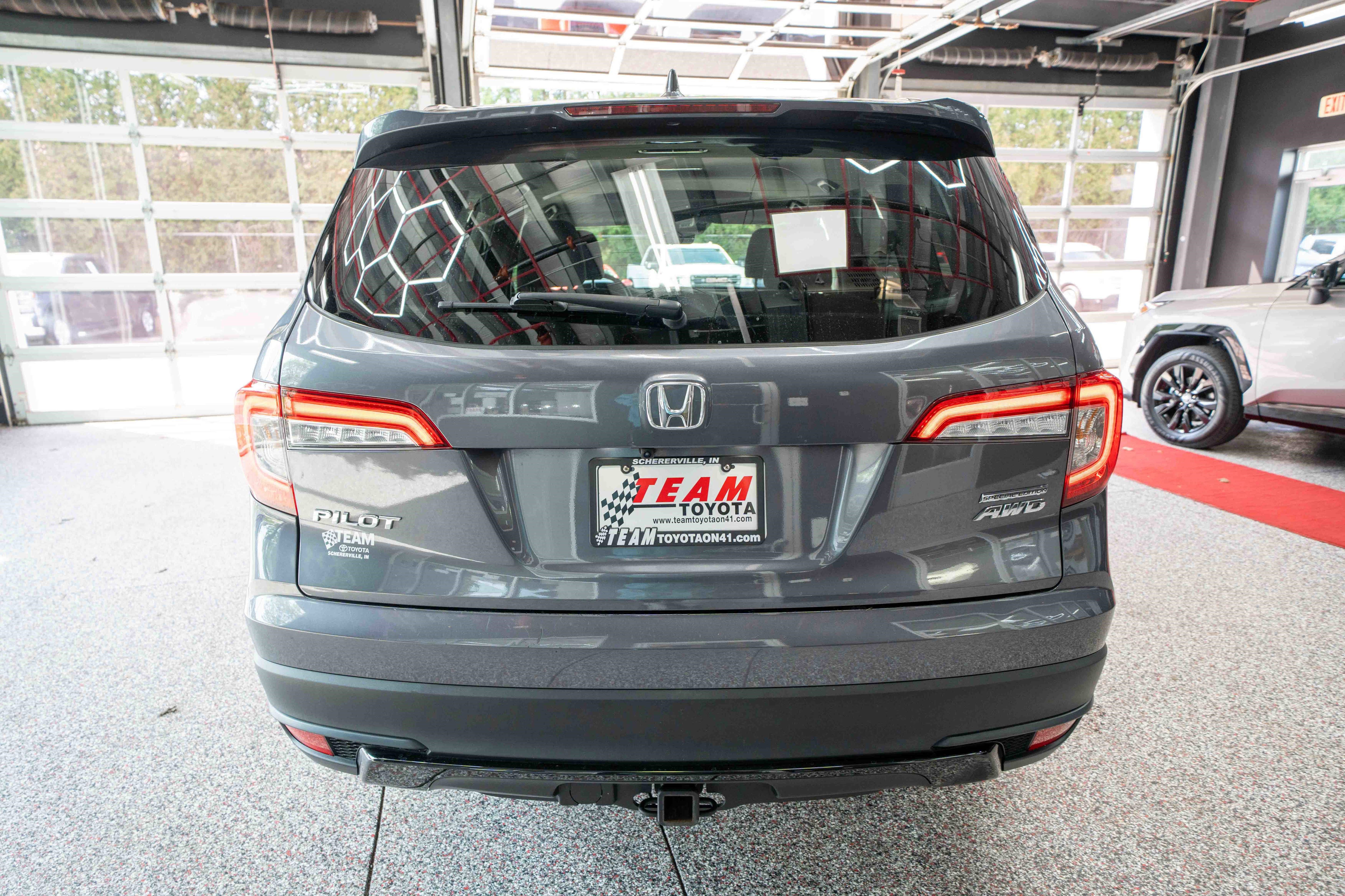 Used 2022 Honda Pilot Special Edition image 3